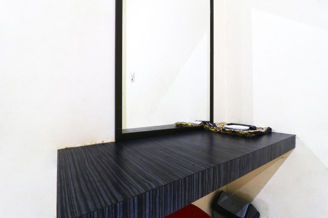Guest House Taman Sari Syariah Pakanbaru Exteriör bild