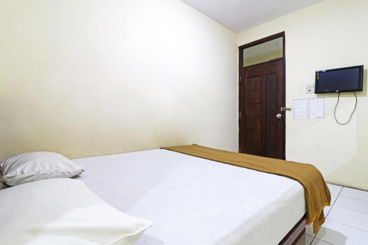 Guest House Taman Sari Syariah Pakanbaru Exteriör bild