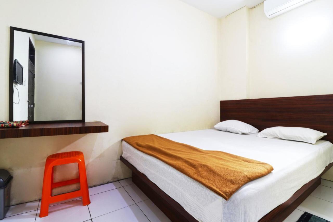 Guest House Taman Sari Syariah Pakanbaru Exteriör bild